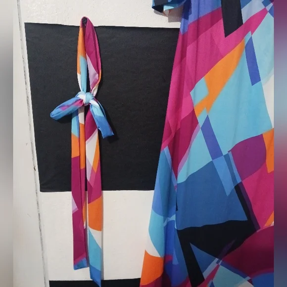 Women Multicolor block tie belted maxi dress - Picture 9 of 13